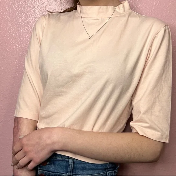 ASOS Light Pink Turtleneck Crop Top With A 3/4 Sleeve - Picture 3 of 11